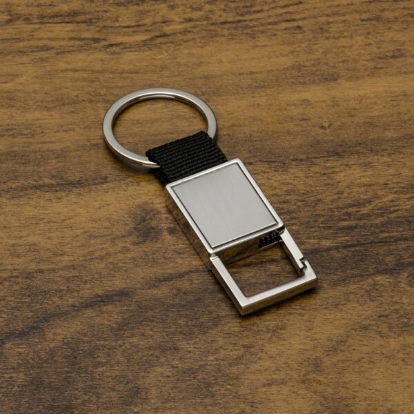 Chaveiro de metal mosquetão personalizado para brindes